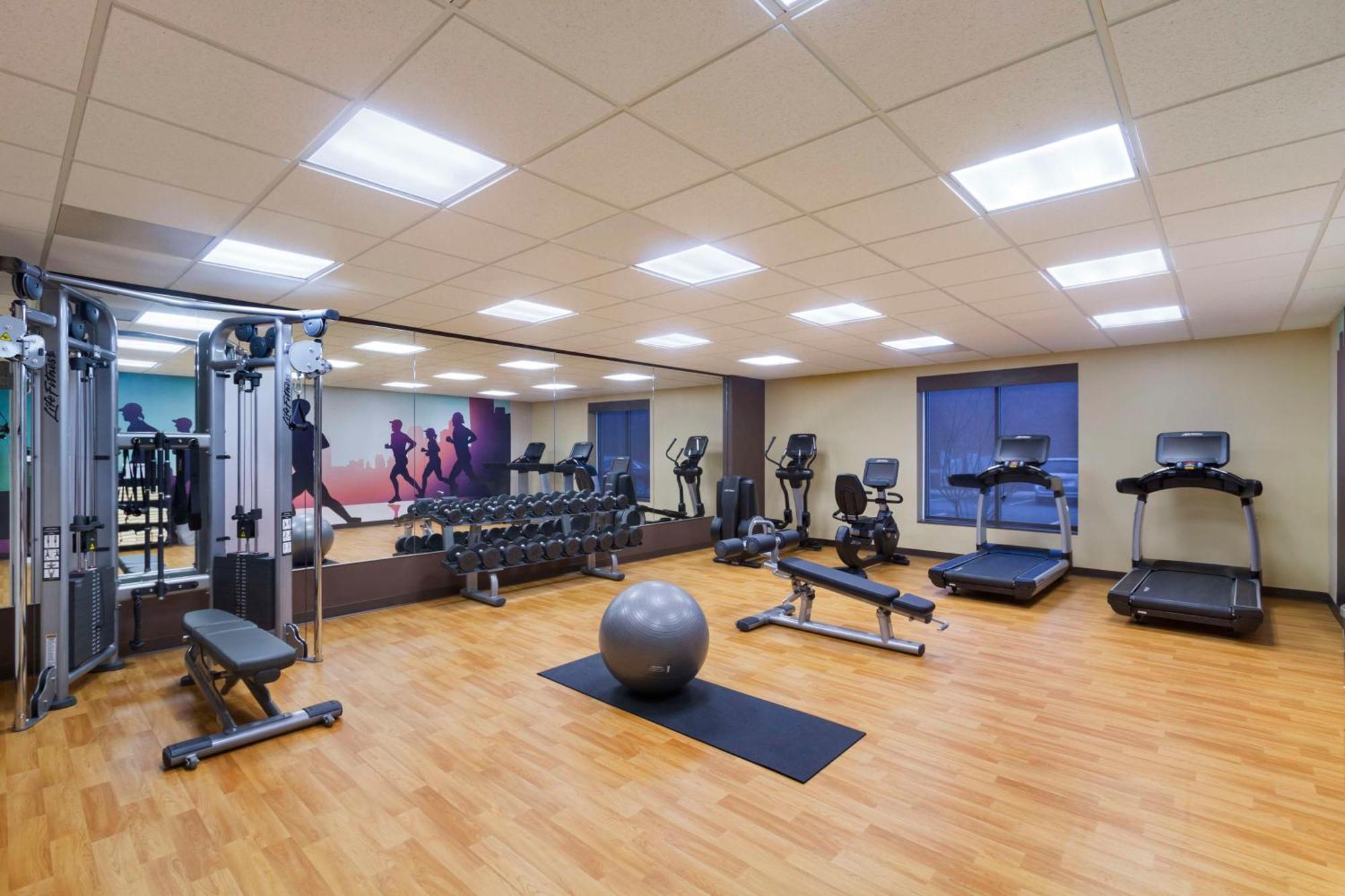Hyatt Place Blacksburg/University Экстерьер фото